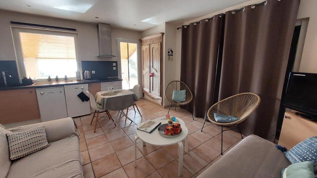 Le Prieure Villa La Motte-de-Galaure Luaran gambar